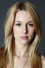 Alona Tal isKayla Craig
