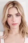 Kiernan Shipka isGryla