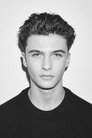 Malik Frikah isClotaire (17 ans)