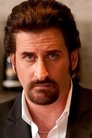 Lachy Hulme isImmortan Joe / Rizzdale Pell